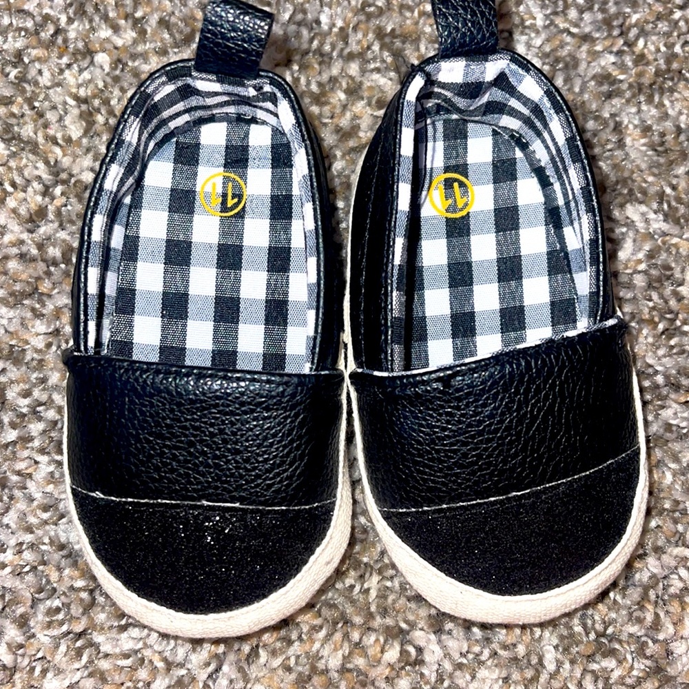 Infant size 0 shoes
